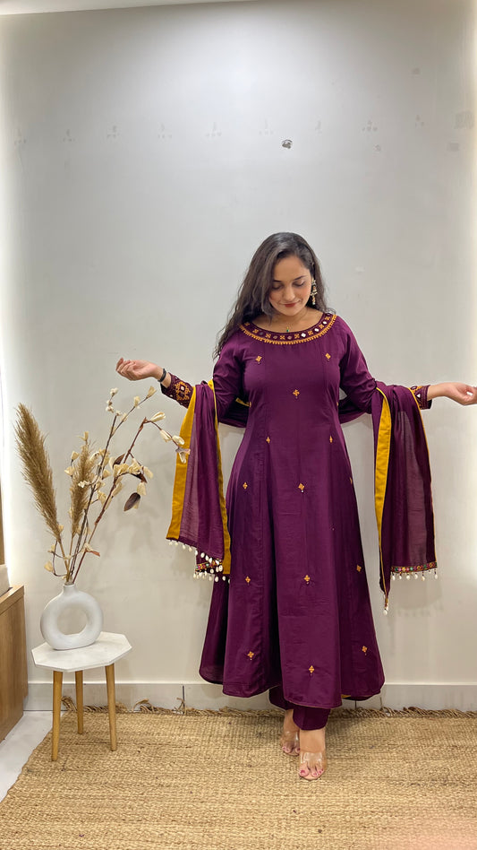 Gamthi Work Anarkali