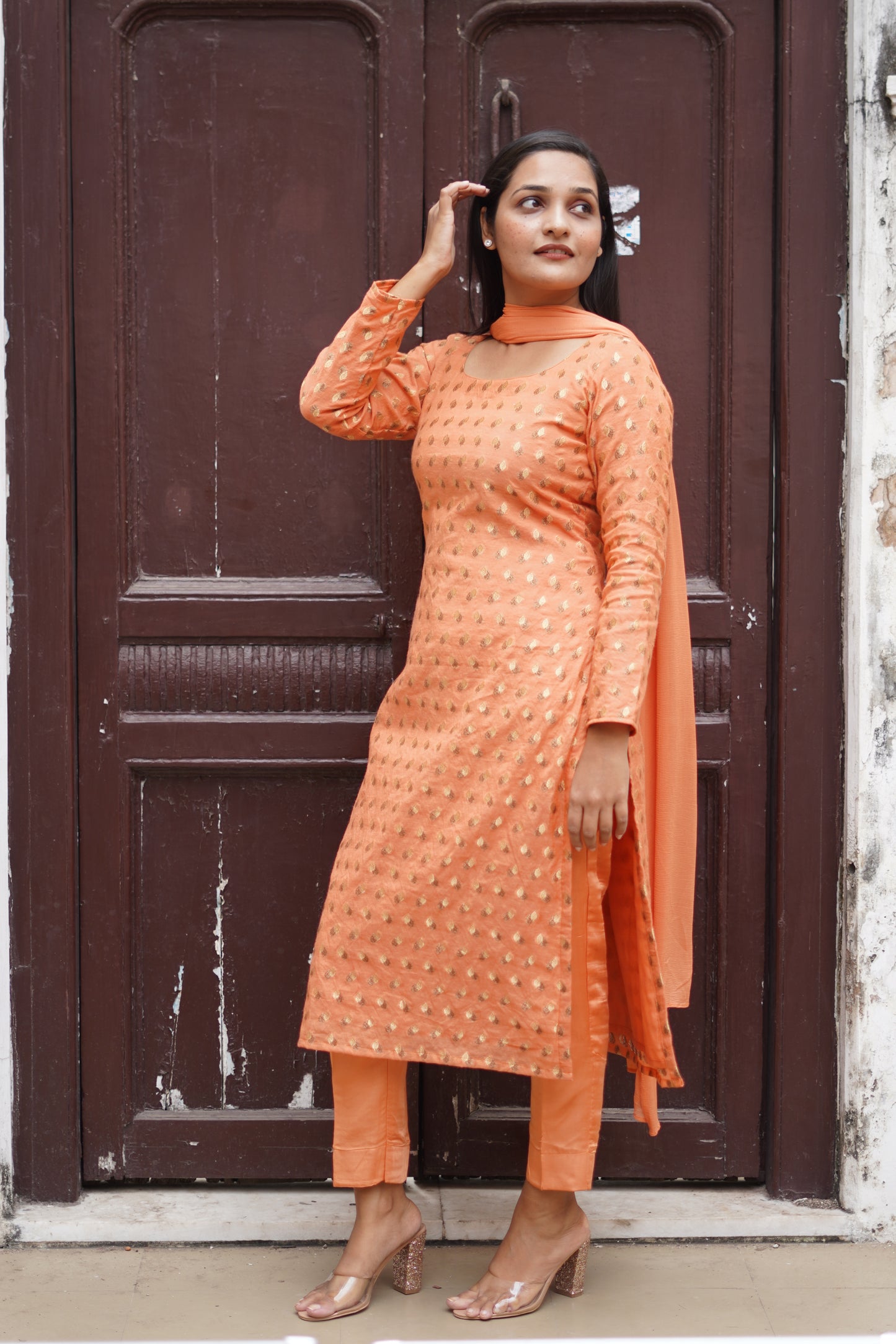 Chand Sa Chanderi Suit Set